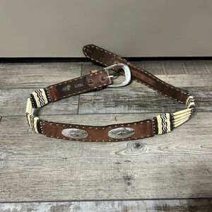 Vintage Justin boots Leather Belt Men Bone. Cowboy Western Native Conchos